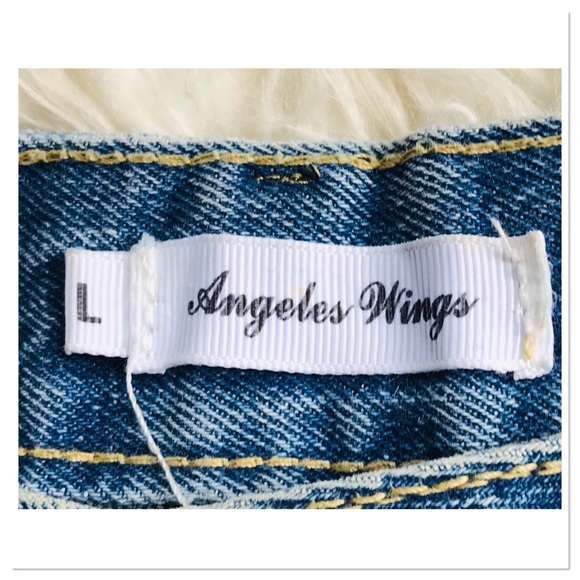 Angeles Wings Mom Shorts High Waisted Blue Denim Distressed Size Large - Picture 6 of 7